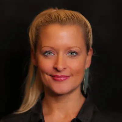 Viviane Neudert